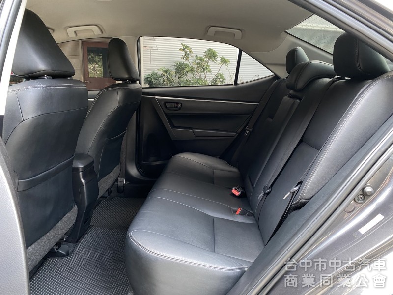 2016 Toyota Corolla Altis 1.8雅緻版　倒車顯影／好開好順／耐操省油／代步實用車
