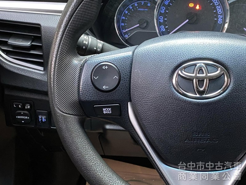 2016 Toyota Corolla Altis 1.8雅緻版　倒車顯影／好開好順／耐操省油／代步實用車