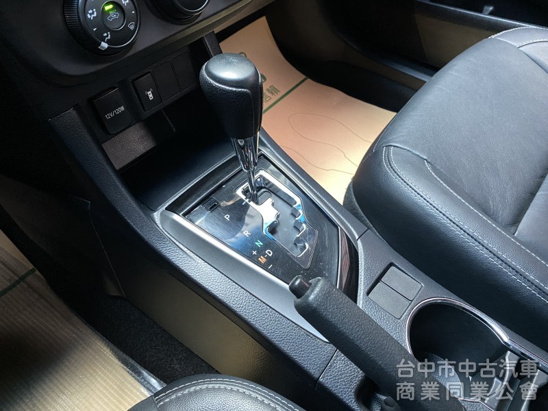 2016 Toyota Corolla Altis 1.8雅緻版　倒車顯影／好開好順／耐操省油／代步實用車