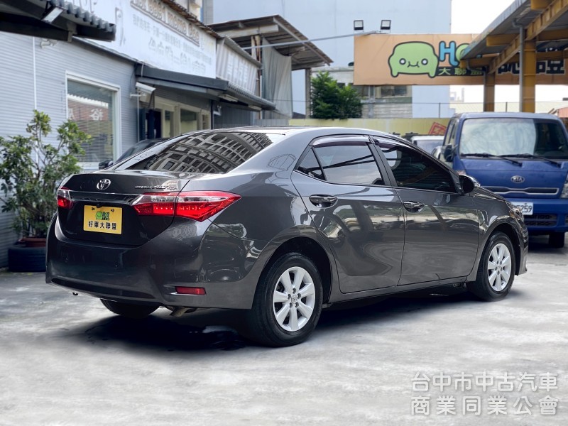 2016 Toyota Corolla Altis 1.8雅緻版　倒車顯影／好開好順／耐操省油／代步實用車