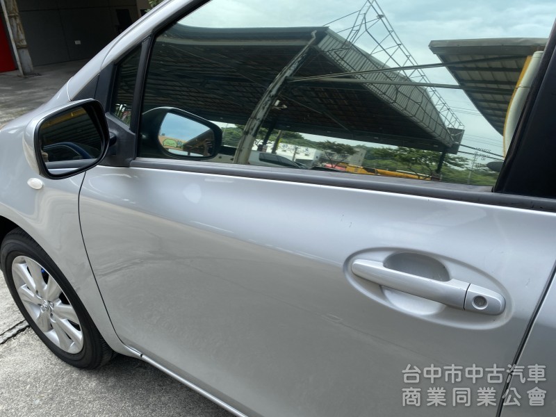 2011 Toyota Yaris 1.5 G　安卓機／倒車顯影／實用小鴨／耐操好用／省油代步車