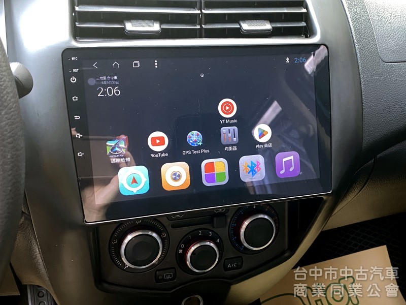 2016 Nissan Livina 1.6行家皮椅版　