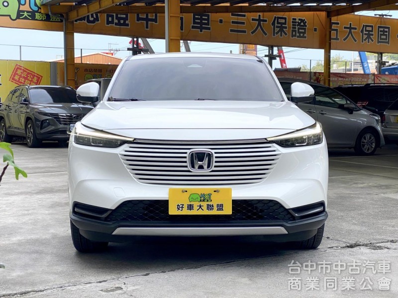 2022 HR-V Prestige尊榮版　一手女用車／原鈑件／原廠保養／電尾門／Carplay／無線充