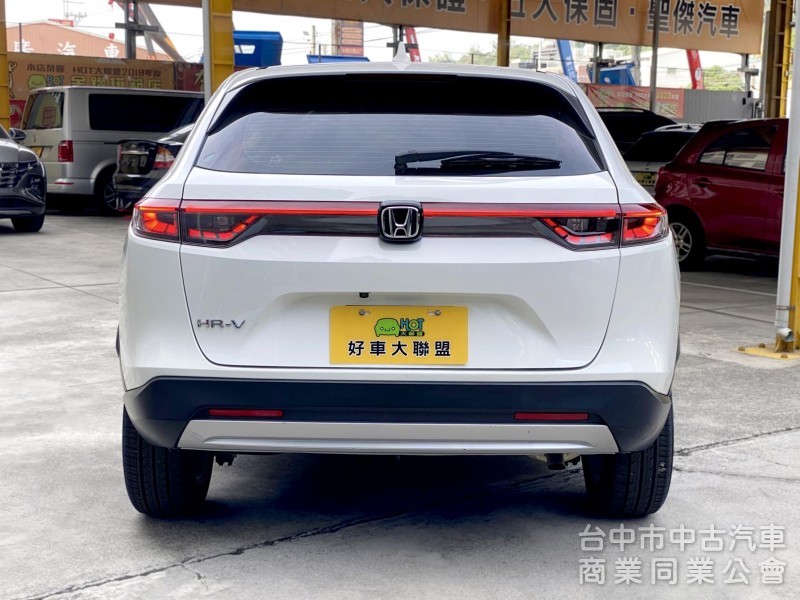 2022 HR-V Prestige尊榮版　一手女用車／原鈑件／原廠保養／電尾門／Carplay／無線充