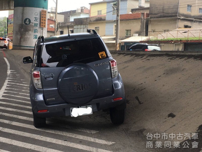 拼俗價  2011年式   小悍馬 4X4休旅  超值價搶購中.....                        