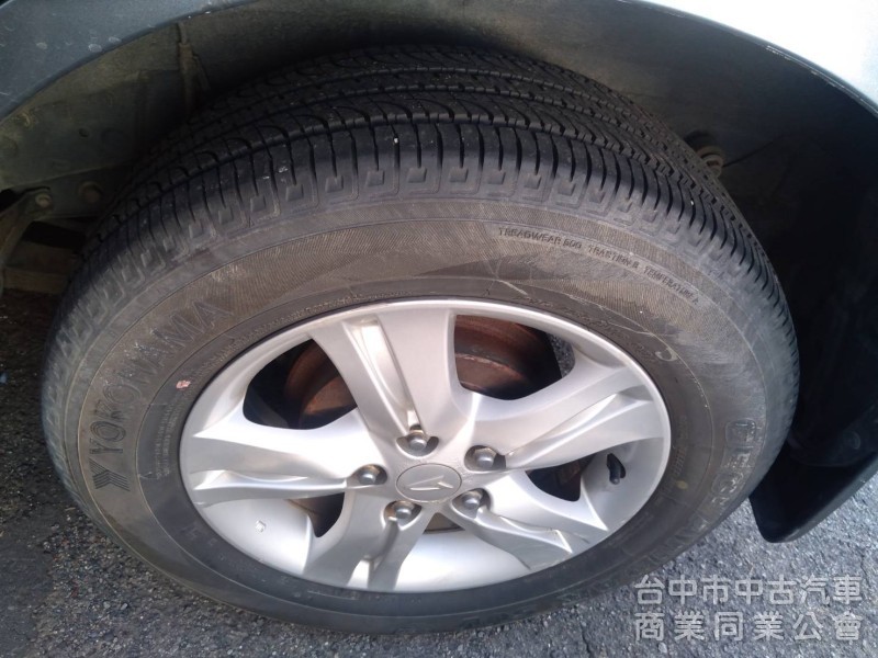 拼俗價  2011年式   小悍馬 4X4休旅  超值價搶購中.....                        