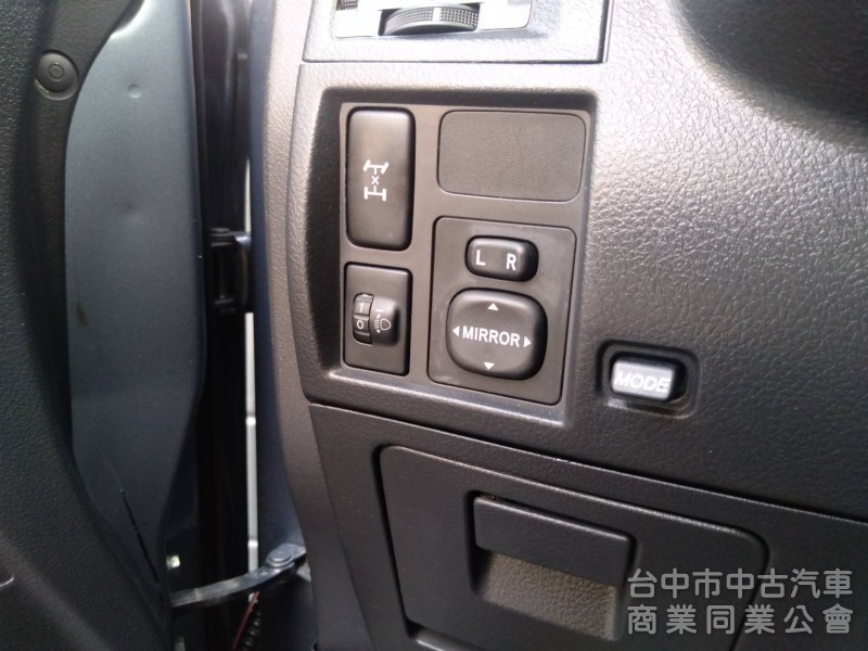 拼俗價  2011年式   小悍馬 4X4休旅  超值價搶購中.....                        