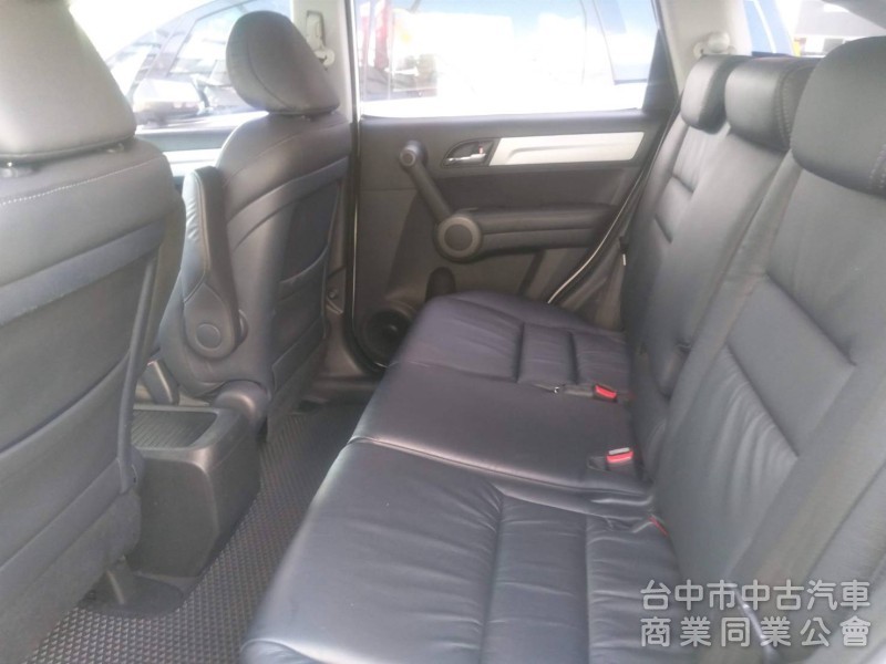 拼俗價 2013年式 CRV  2.4cc 一手優質美車 原版件 無事故 最佳 SUV首選車.....         