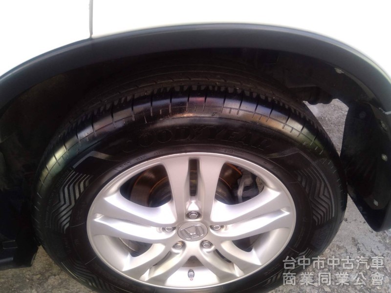 拼俗價 2013年式 CRV  2.4cc 一手優質美車 原版件 無事故 最佳 SUV首選車.....         