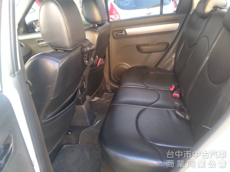 拼俗價 一手車 08年式 SWIFT 里程少 I-KEY   尾翼 跑車胎 搶購中.....              