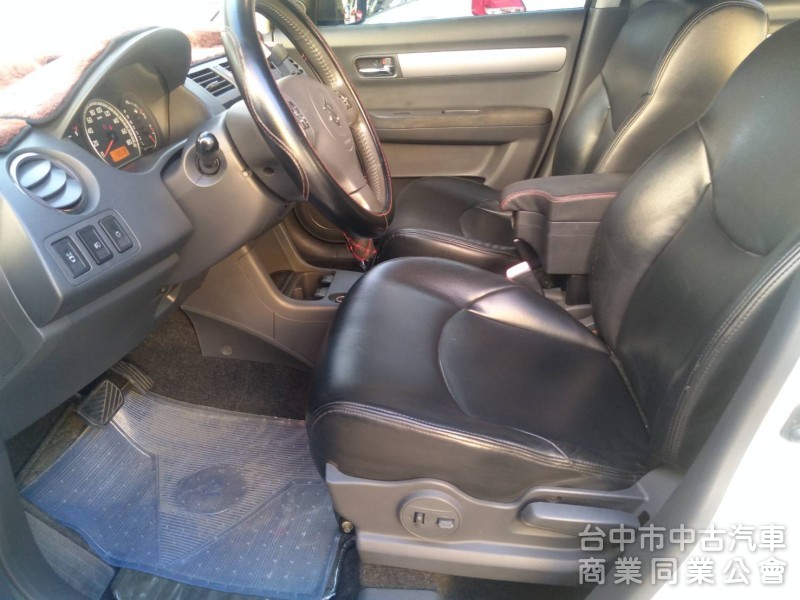 拼俗價 一手車 08年式 SWIFT 里程少 I-KEY   尾翼 跑車胎 搶購中.....              