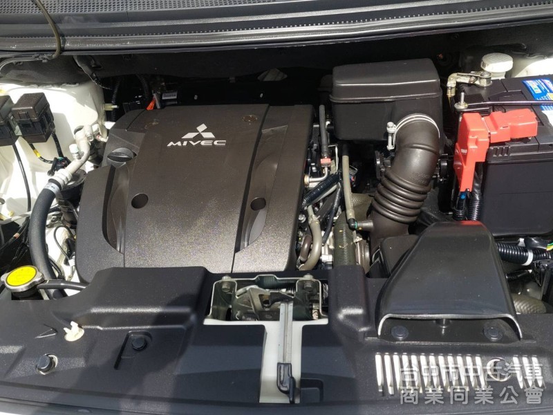 拼俗價  COLT 一手  17年式  女用美車 I-KEY 影音 音控鍵  搶購中....              