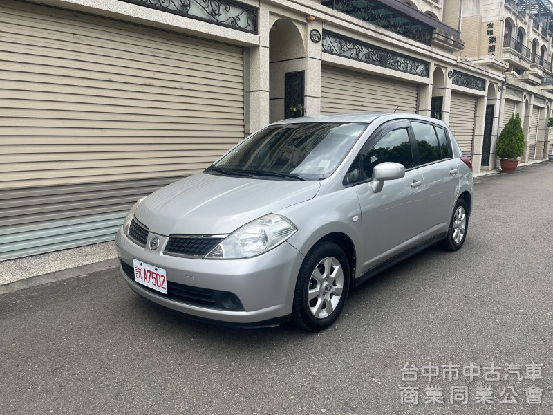 2010出廠2011車型Nissan Tiida