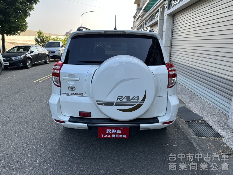 【 2009 TOYOTA RAV4 2.4 G 尊貴版 】  #原鈑件