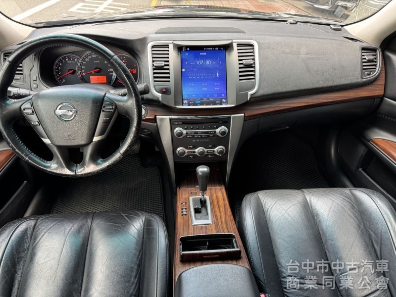 空間舒適 車美車況佳 買回即可上路~