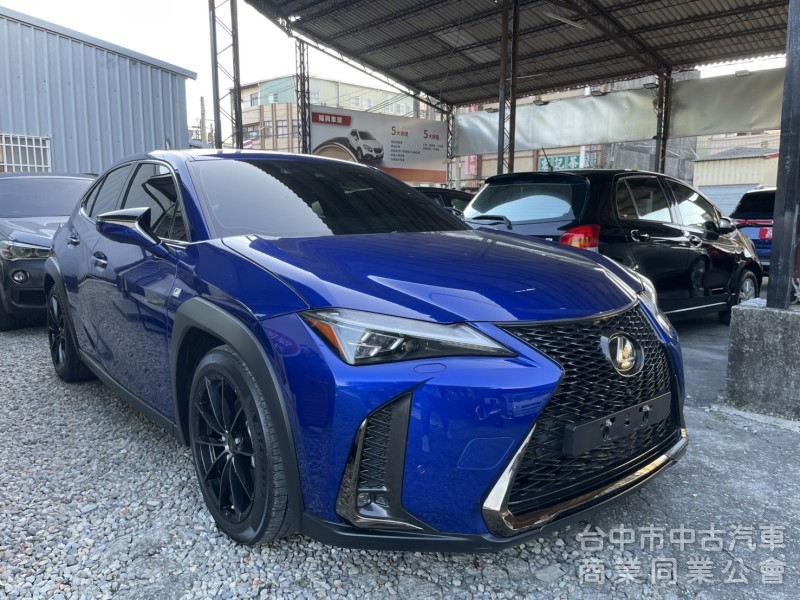 一手車低里程｜稀有UX200 F SPORT頂規勁化版