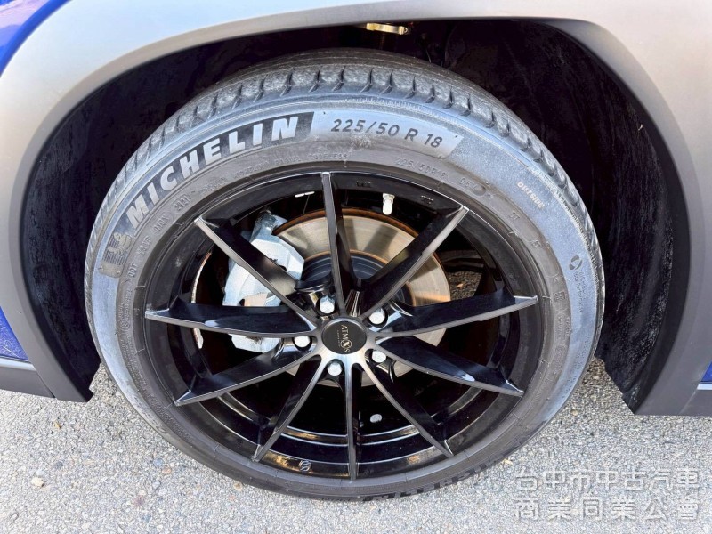 一手車低里程｜稀有UX200 F SPORT頂規勁化版