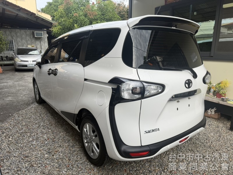 稀有釋出｜SIENTA 豪華版｜5人座大空間＋實跑三萬