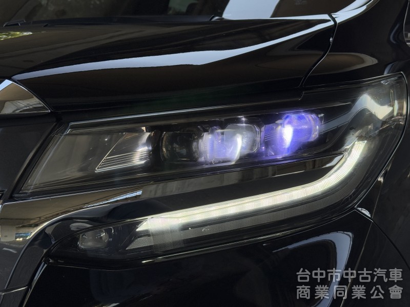 2017年 Toyota Alphard 3.5 Executive Lounge