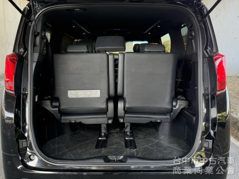2017年 Toyota Alphard 3.5 Executive Lounge
