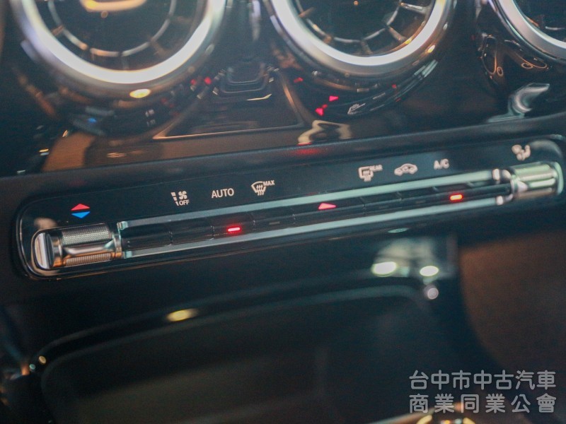 2019 Mercedes-Benz A-Class A200