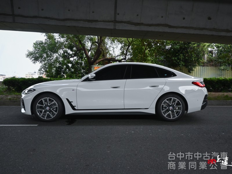 2022 BMW 4-Series Gran Coupé 420i M Sport 白色