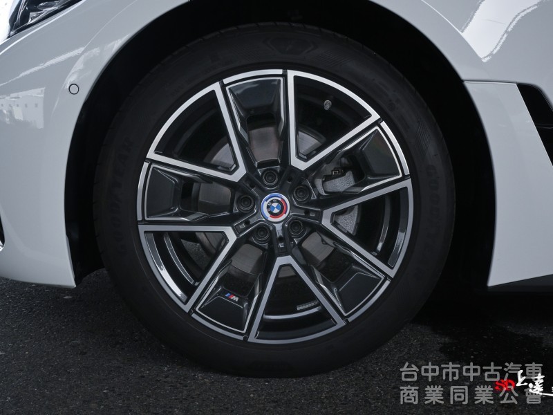 2022 BMW 4-Series Gran Coupé 420i M Sport 白色