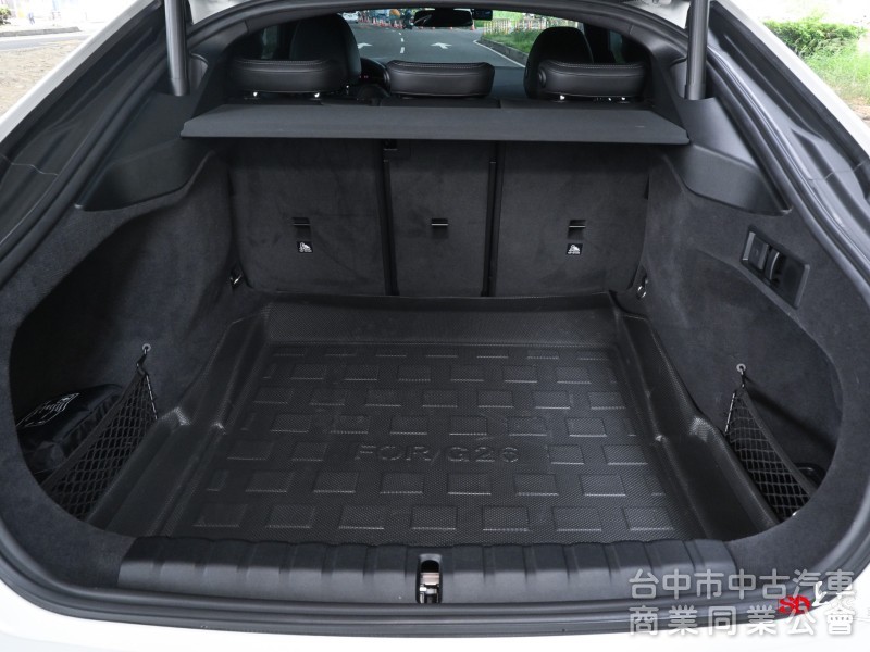 2022 BMW 4-Series Gran Coupé 420i M Sport 白色