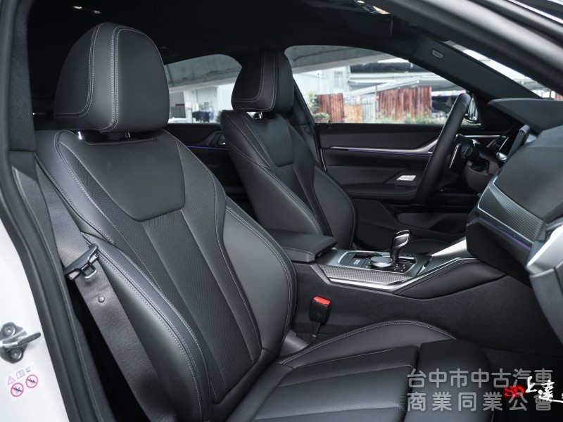 2022 BMW 4-Series Gran Coupé 420i M Sport 白色