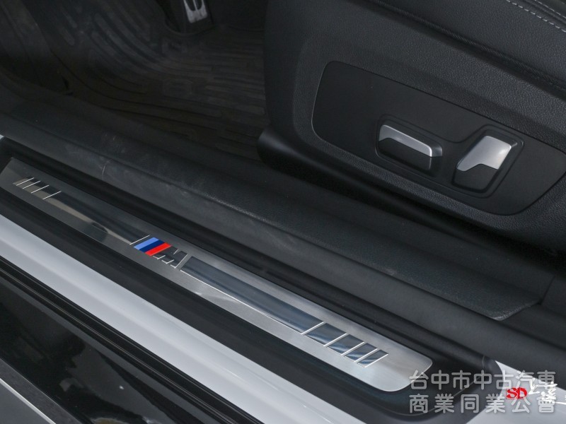 2022 BMW 4-Series Gran Coupé 420i M Sport 白色