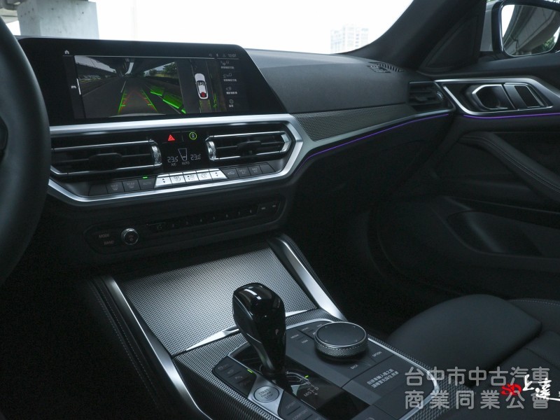 2022 BMW 4-Series Gran Coupé 420i M Sport 白色