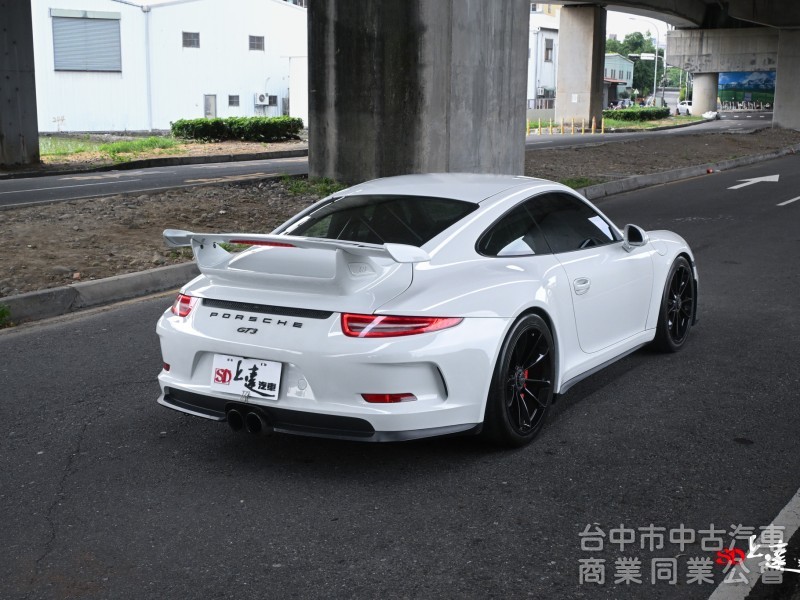 2015 Porsche 911 GT3 3.8 白色