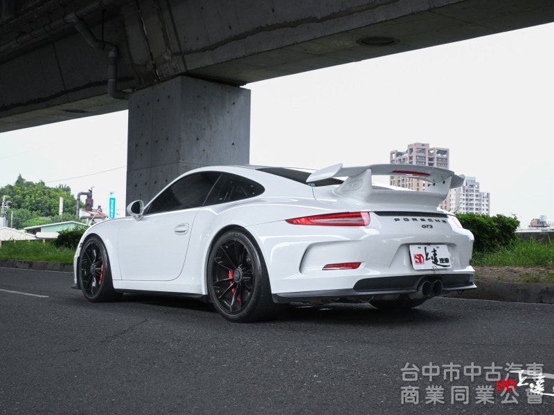 2015 Porsche 911 GT3 3.8 白色
