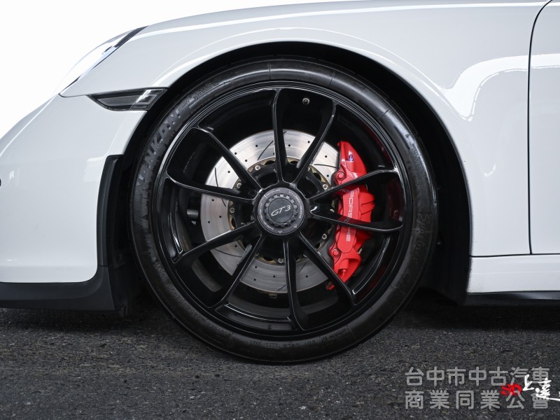 2015 Porsche 911 GT3 3.8 白色