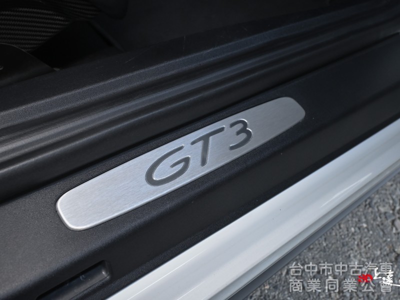 2015 Porsche 911 GT3 3.8 白色