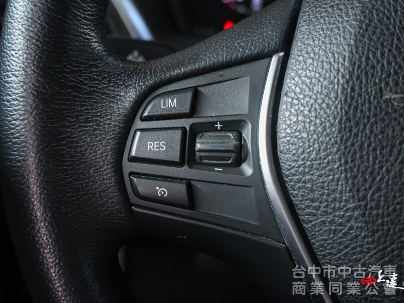 2018 BMW 1-Series Hatchback 118i 白色