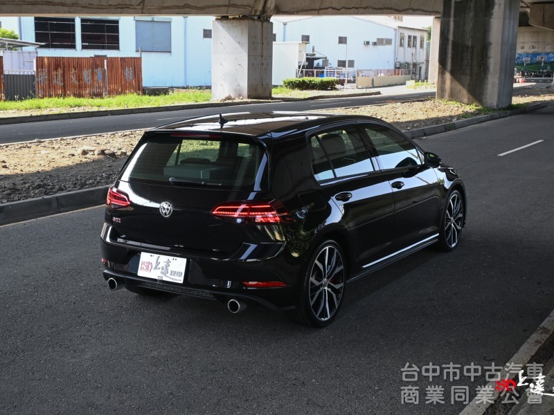 2020 Volkswagen Golf GT GTI Performance 黑色