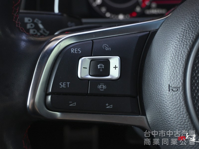 2020 Volkswagen Golf GT GTI Performance 黑色