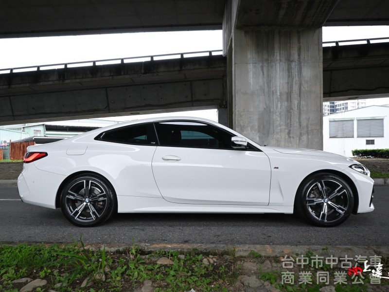 2021 BMW 4-Series Coupe 420i M Sport 白色