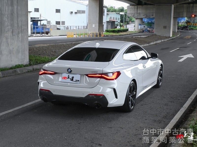 2021 BMW 4-Series Coupe 420i M Sport 白色