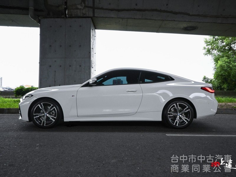 2021 BMW 4-Series Coupe 420i M Sport 白色