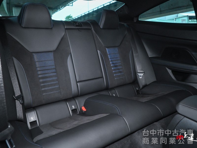 2021 BMW 4-Series Coupe 420i M Sport 白色