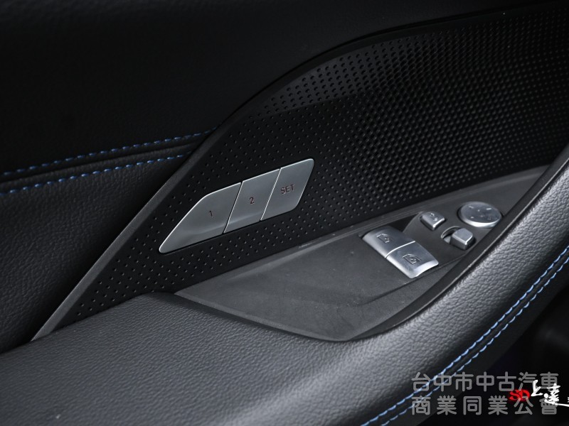 2021 BMW 4-Series Coupe 420i M Sport 白色