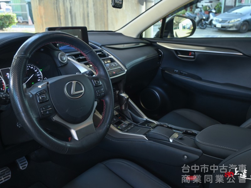 2020 LEXUS NX200豪華版