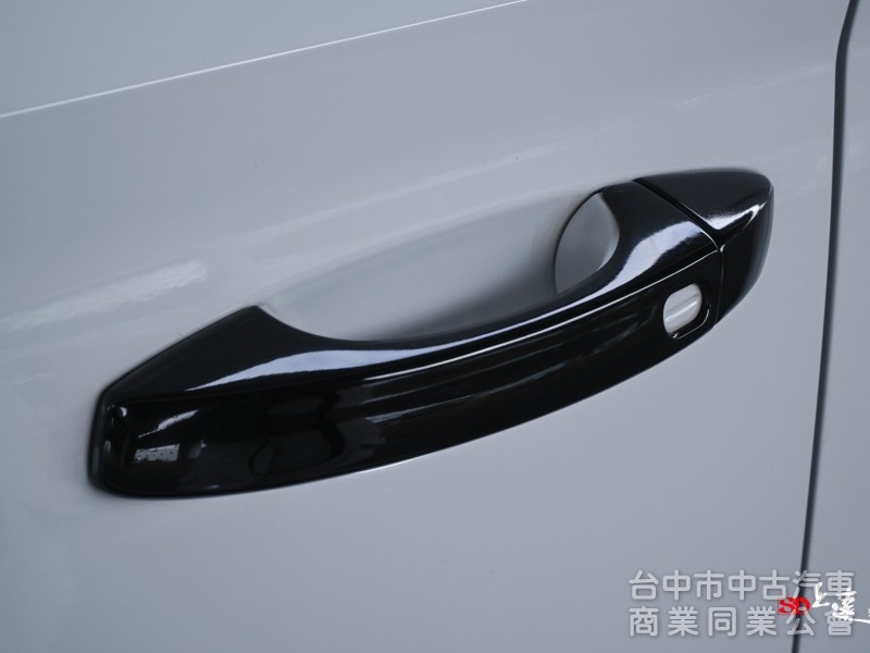 2022 Skoda Superb Combi 2.0 TSI SportPlus 4x4