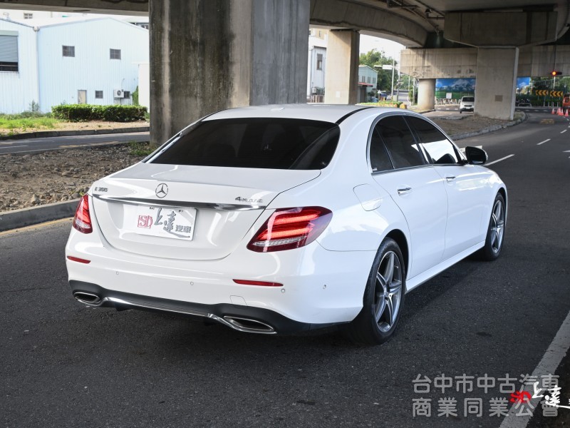 2017 Mercedes Benz E-Class E300 4MATIC 
