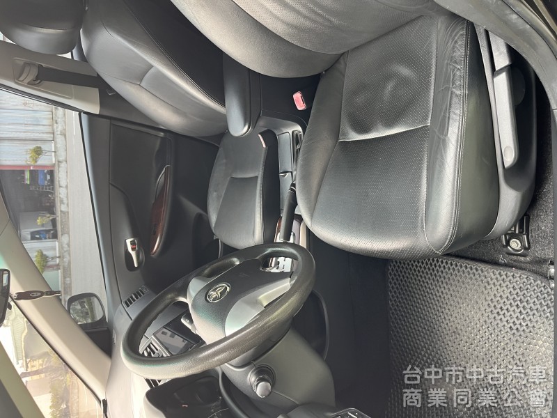 2011年 Altis 1.8 10.5代 代步好選擇 實跑15萬公里