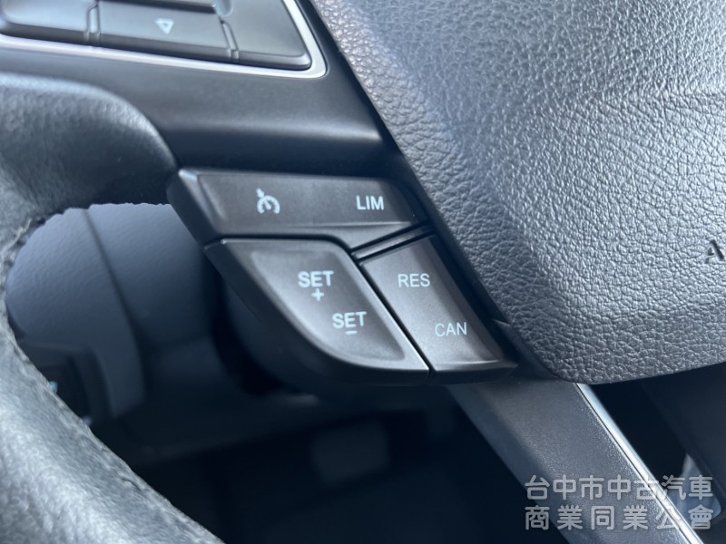 2016年式 FORD FOCUS 1.5T 汽油渦輪