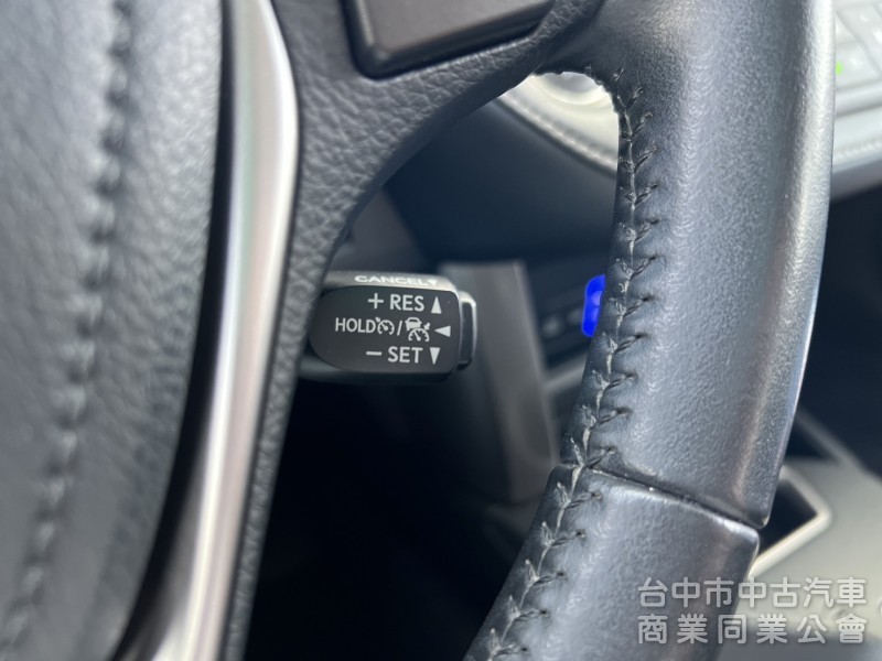 2017年 TOYOTA RAV4 2.5尊爵版