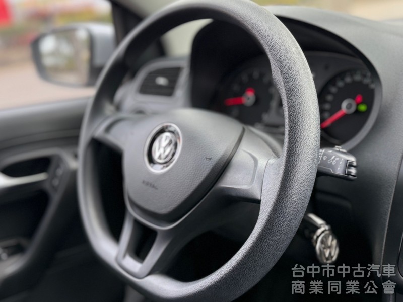 2014年 福斯 全新改款 Polo 1.6